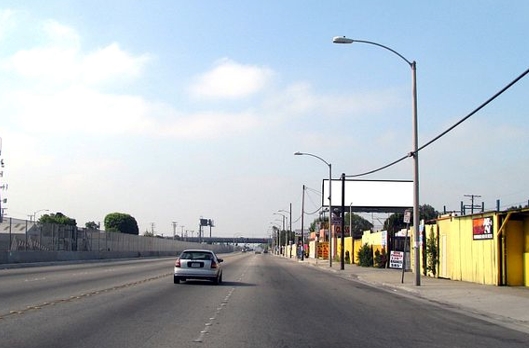 Location photo for Alameda WS 65ft S/O 110th F/N - 1