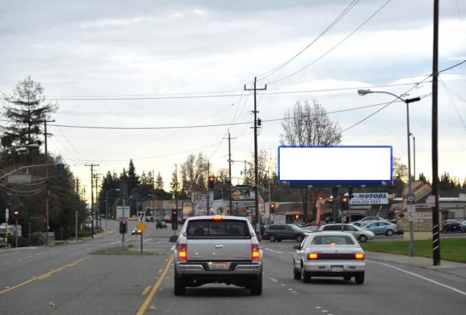 Auburn Blvd. 125.00 ft N/O Manzanita Ave. E/S F/S Media