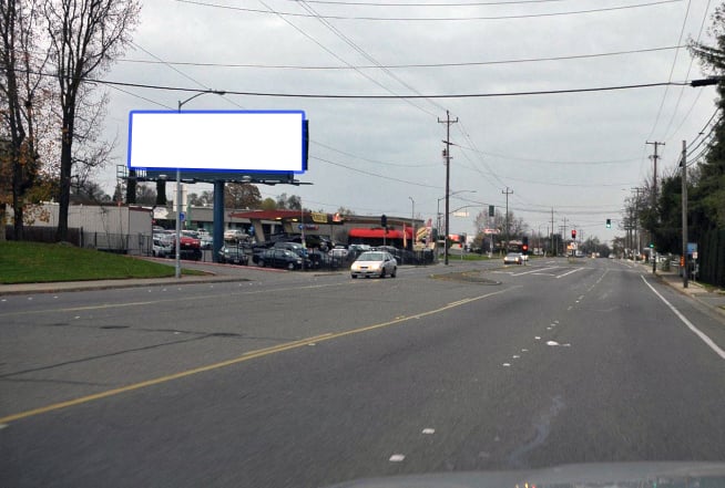 Auburn Blvd. 125.00 ft N/O Manzanita Ave. E/S F/N Media