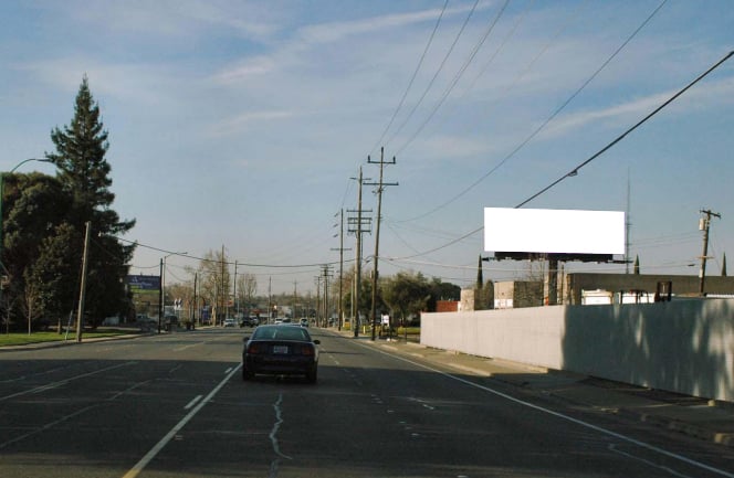 Auburn Blvd. S/O Greenback W/S F/N Media