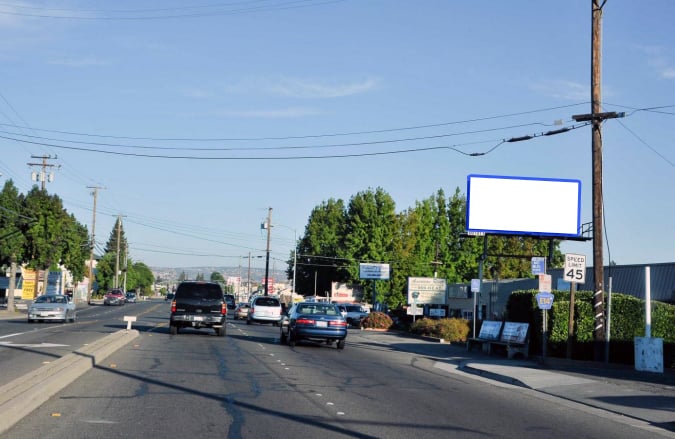 Greenback 310.00 ft E/O Walnut S/S F/W Media