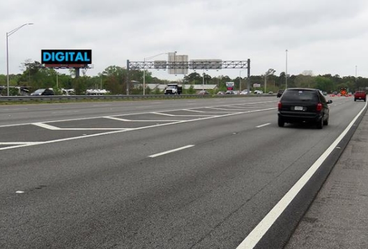 Location photo for Wells Rd & Crossings Blvd (Bellair-Meadowbrook Terrace)