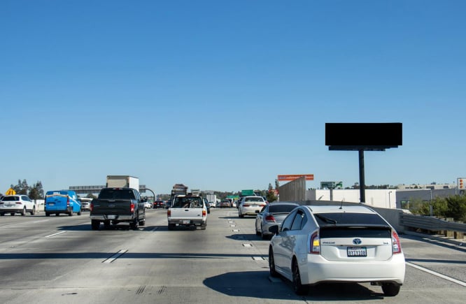 Riverside Fwy S/L E/O Highway 71 F/W Media