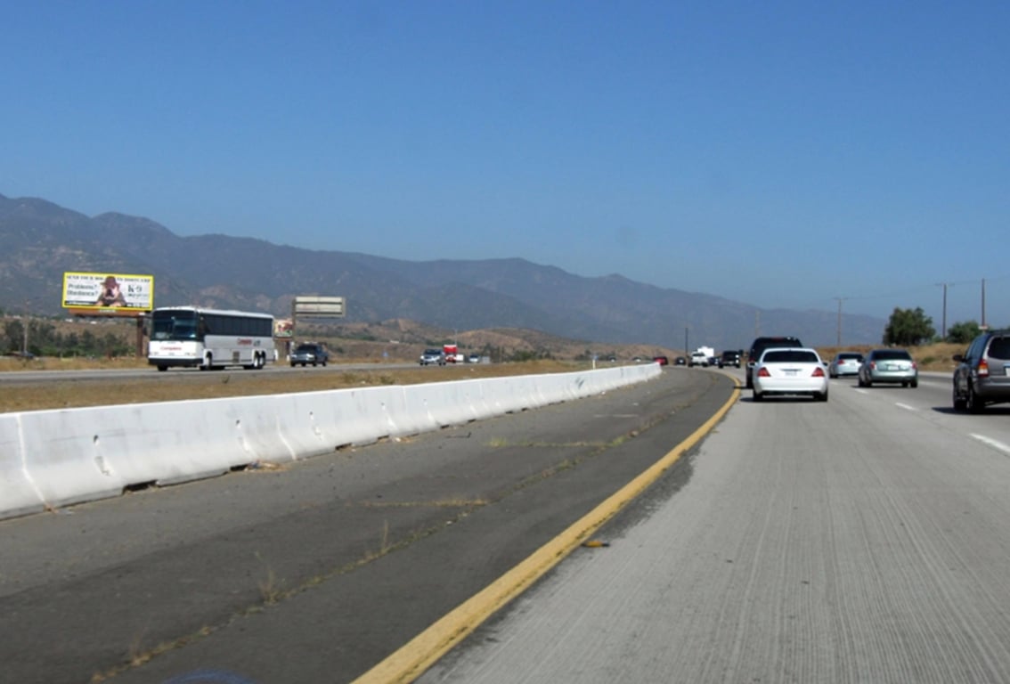 I-15 WL .7M N/O LAKE ST Media