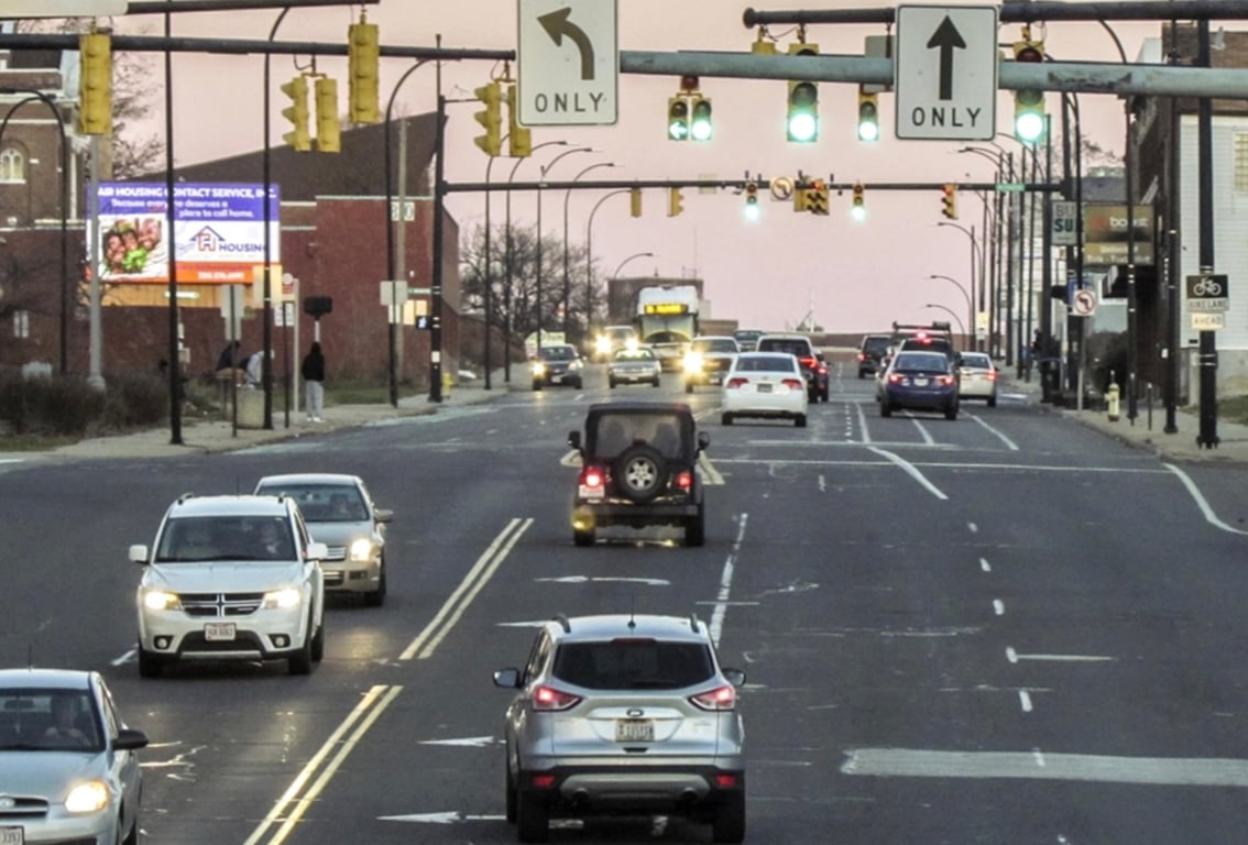 SR 18 E Market St SS 100ft W/O Arlington St F/E - 1 Media