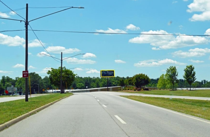 Hwy 86 25 ft S/O Hwy 1168 WS Media
