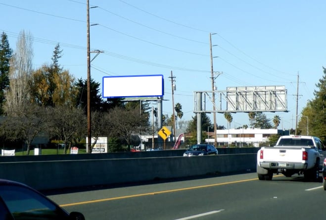 Hwy 101 1800 ft S/O Rohnert Park Expwy W/S F/S Media