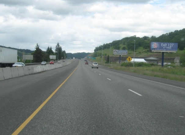 I5 EL .5 MILES S/O EXIT 120 Media