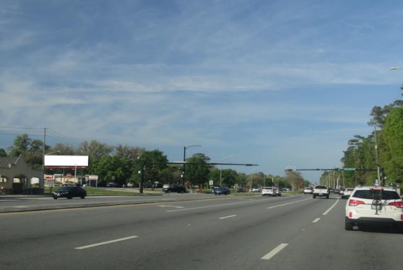 Location photo for SW Archer Rd near University Commons (Gainesville)