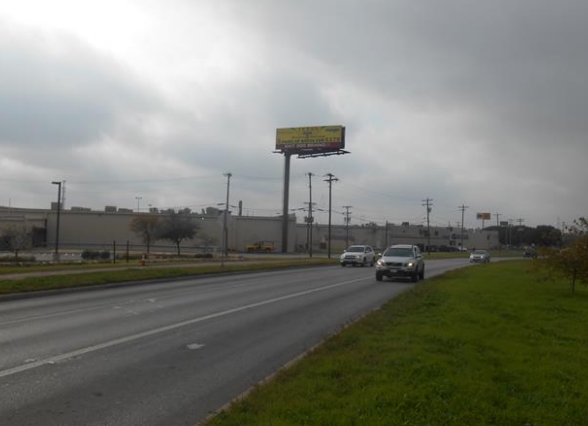 Location photo for TX-80 near Sanmar Plaza (San Marcos)