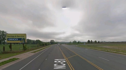 3695 SR 51 0.2 mi E/O Nations Ford Rd NS Media