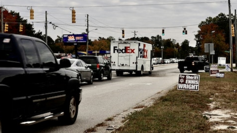Location photo for N Bragg Blvd near Clay Targets RV Park, Pine Forest (Spring Lake)