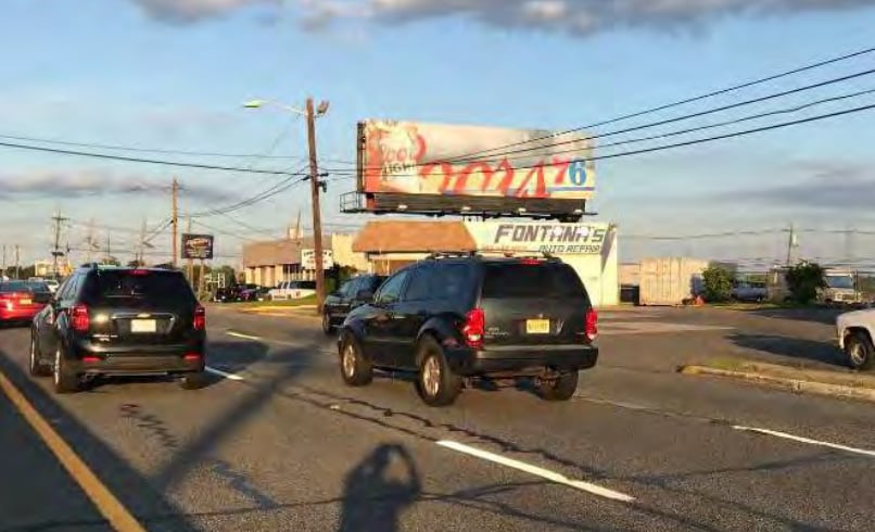 Location photo for N Crescent Blvd near Haddonfield Sorrell Rd 360' E of Us-130 (Pennsauken)