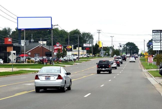 Location photo for Whipple Ave NW near Whipple Ave and Fulton Rd NW (Canton)