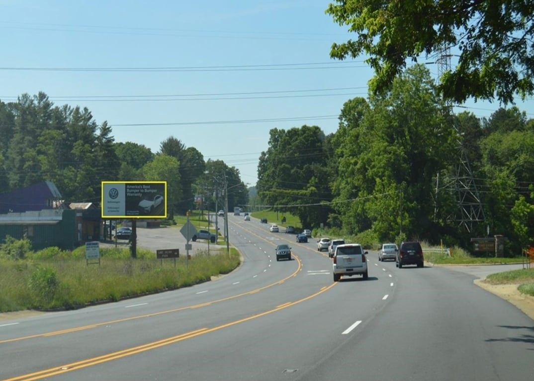 Location photo for Hendersonville Rd near Hendersonville Rd at Linamar Entrance, Arden (Asheville)