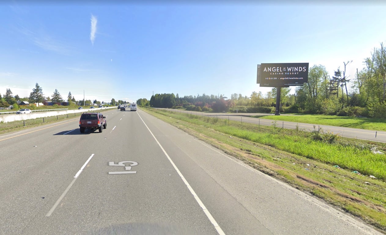 Facing North I-5,N.Snohomish County Media