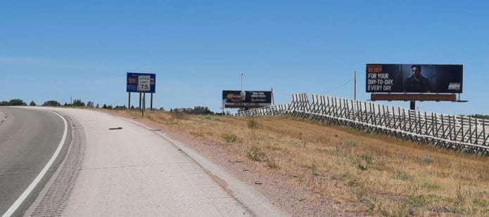 1-90 WS .3mi N/O EXIT 128 FNE Media