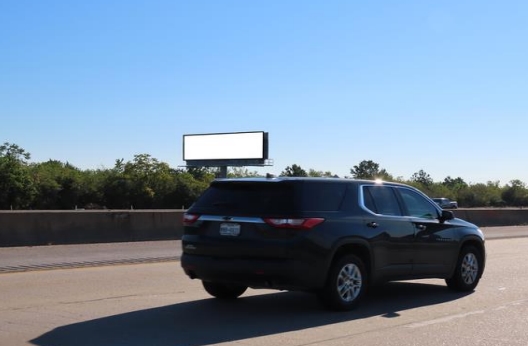 Location photo for I-45 Gulf Frwy ES 0.2mi N/O Holland F/N - 1