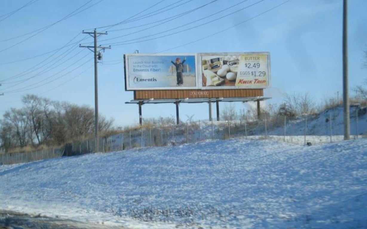 US 14 0.5 mi E/O US 169 SS F/W Media