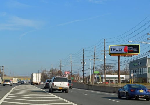 Location photo for Carolier Ln near Carolier Shoppes (North Brunswick Township)