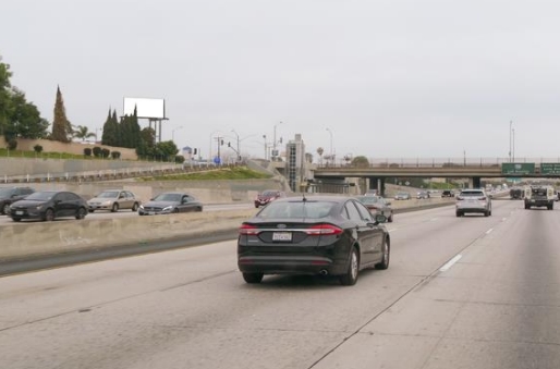 Location photo for W 220th St near Harbor Fwy / Carson (Torrance)