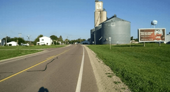 Location photo for Diagonal Ave near Armstrong Heritage Museum (Armstrong)