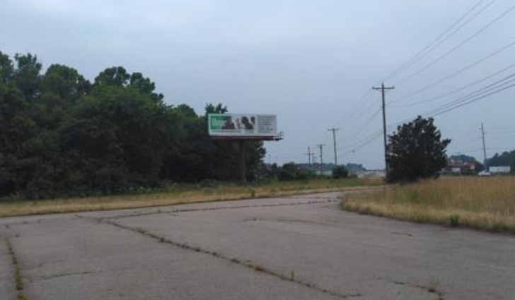 E/S US 301 BYP .5MI S/O JEFFREYS RD. Media