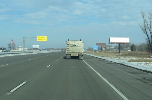 Location photo for I-35 ES 0.55mi N/O Jct I-35E/35W (Loc #4) F/S - 2