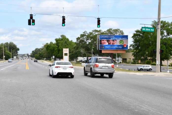 SR 40 S/S 1 MI. W/O I-75 Media