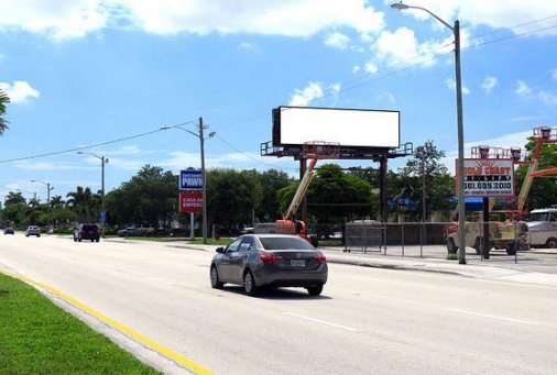 Location photo for Okeechobee Blvd near HAVERHILL RD at OKEECHOBEE BLVD (West Palm Beach)