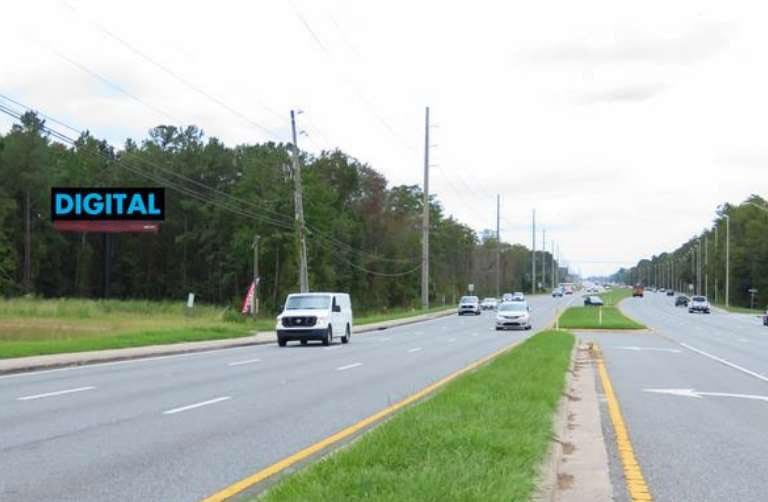 Location photo for Bear Run Blvd near Winn-Dixie Stop NB (Orange Park)