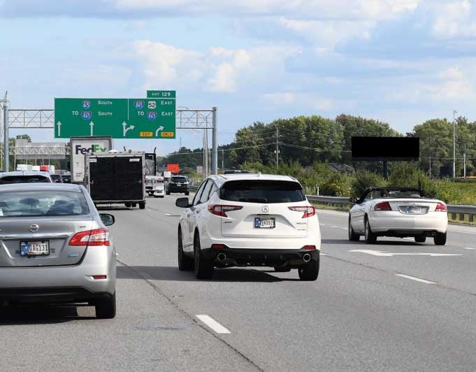 W/S I-65 .25 mi S/O 334, F/N F/N F/N Media