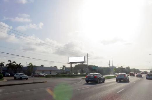 Location photo for Forest Hill Blvd NS 320ft W/O Military Tr F/W - 1