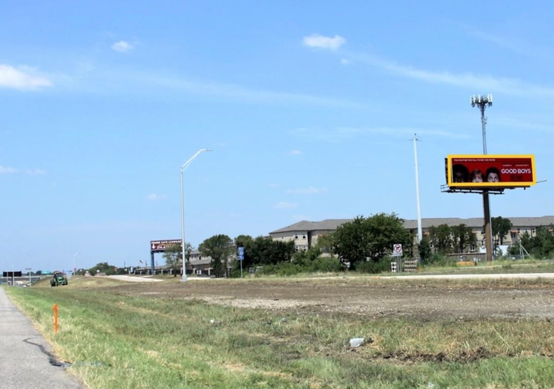 Location photo for Westcliff Rd (Grand Prairie)