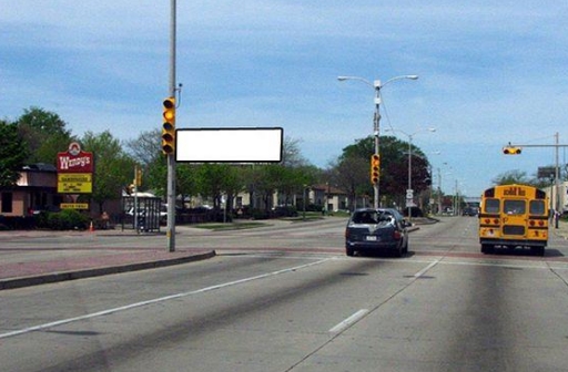 Location photo for Capitol Dr SS 5ft E/O 28th St F/E - 1