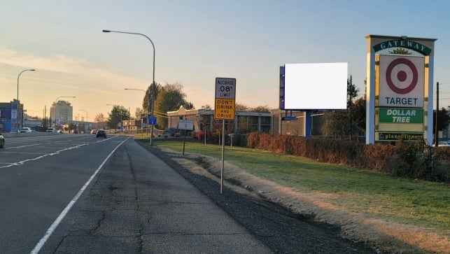 1015 E Yakima Ave Media