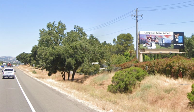 Northbound 101 traffic heading towards Templeton Media