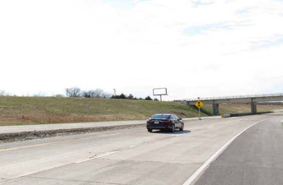 Location photo for Loop 380 SS 0.2mi E/O Industrial Dr F/E - 1