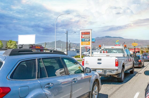 Location photo for N Miller St near Taco Bell (Wenatchee)