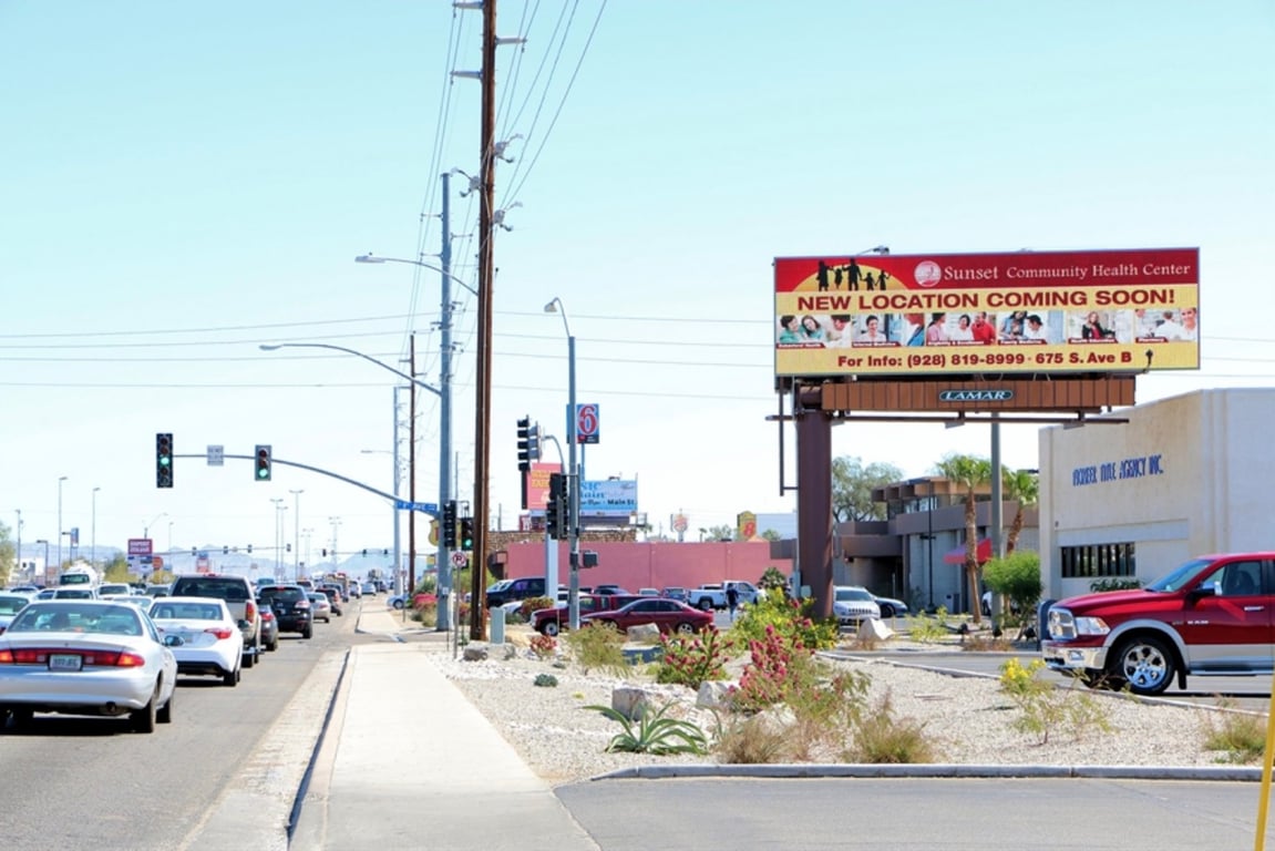 SS 16th St W/O 1st Avenue F/W Media