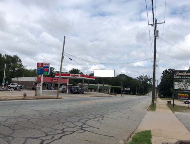 North Oliver Street North of Railroad Street - WS S/F CR Media