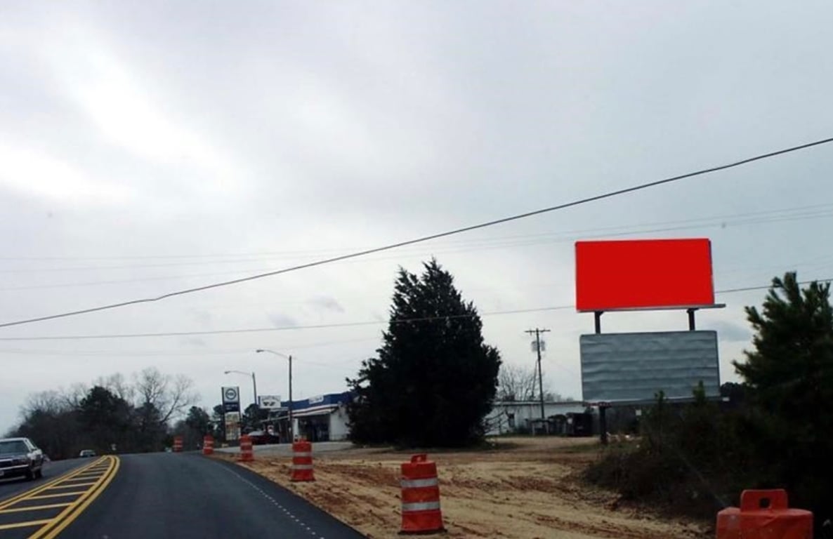 SR 11 N WS 1.5mi N/O US-78 F/N - 1 Media