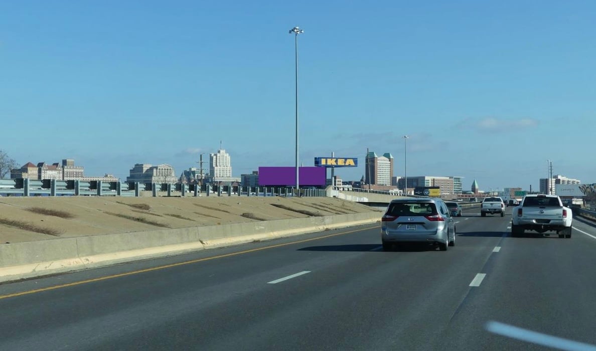 Location photo for Clayton Ave near Foundry Outside Electrical Outlet, Forest Park Southeast (St. Louis)