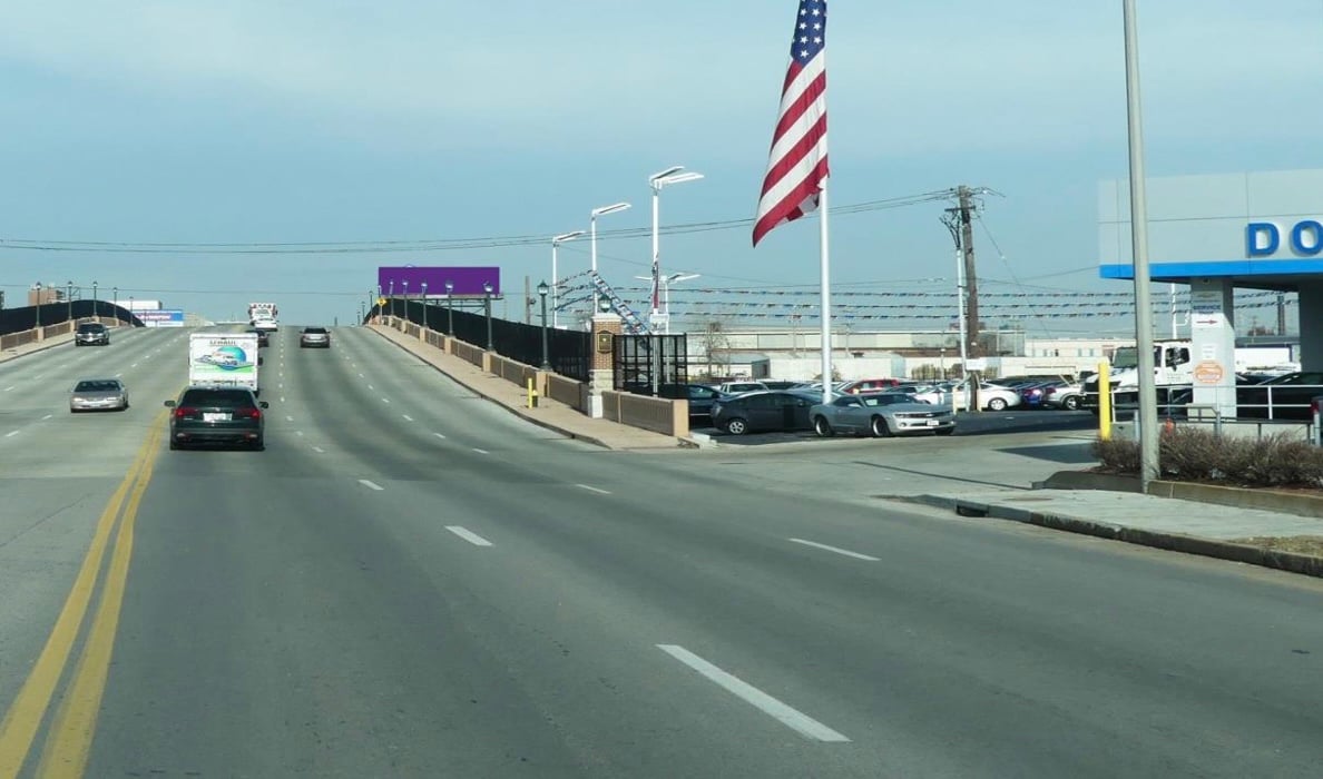 Location photo for S Kings Highway Blvd near Herbaria, Southwest Garden (St. Louis)