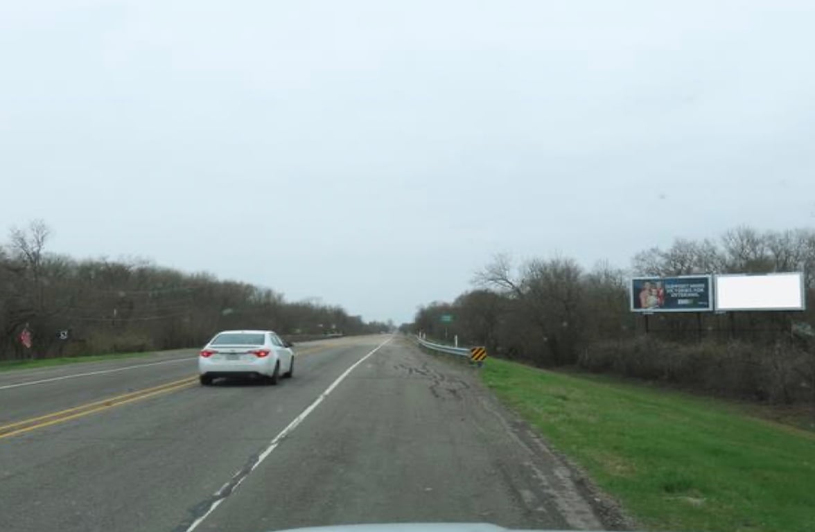 Location photo for Lee St (Wolfe City)