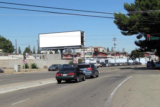 Location photo for Almaden Rd near Roberto Antonio Balermino Park, Alma (San Jose)