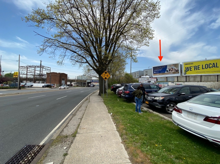 Location photo for Valley Stream: Rockaway Avenue & Sunrise Hwy, facing east and Sunrise Hwy.