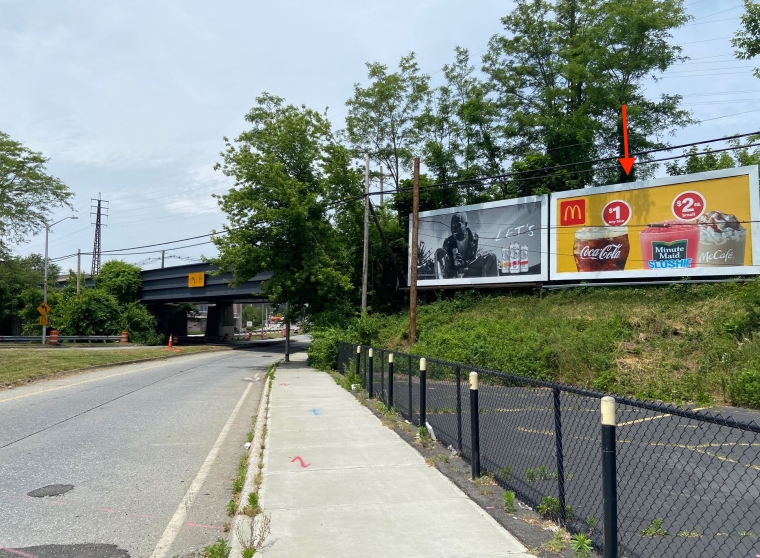 Location photo for Rockville Center, Lynbrook area: on Merrick Rd at Sunrise Hwy crossover @ Hampton Inn Suites, facing south