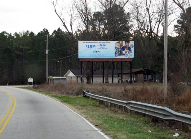 s/s US 521 3.5mi e/o Hwy 377 - W/F RR Media