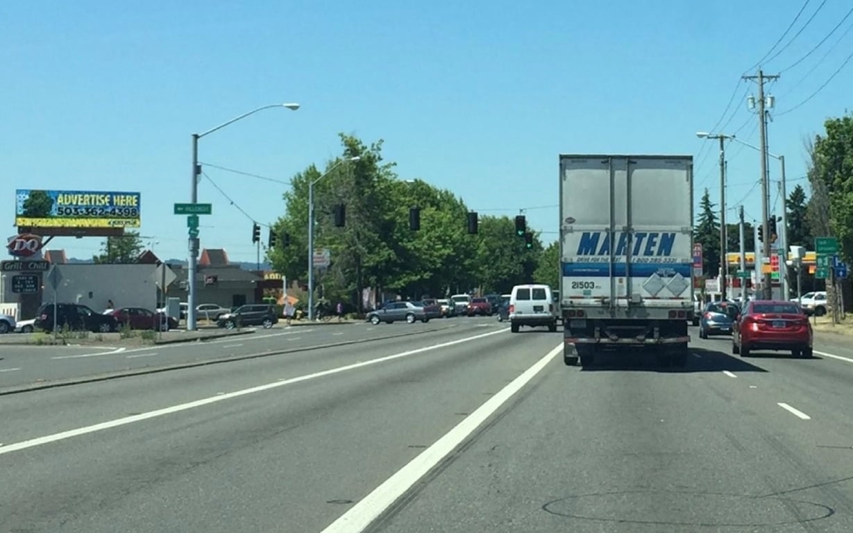 MISSION ST SL 90' W/O 25TH Media